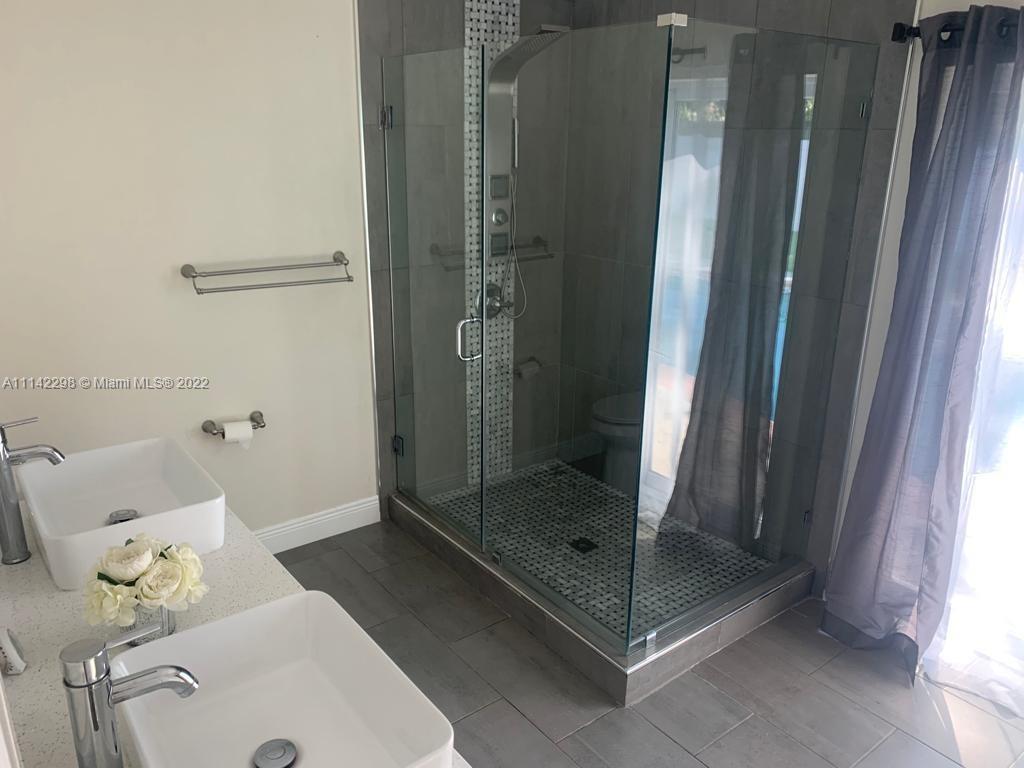 FULFORD BY THE SEA SEC J - Residential Lease