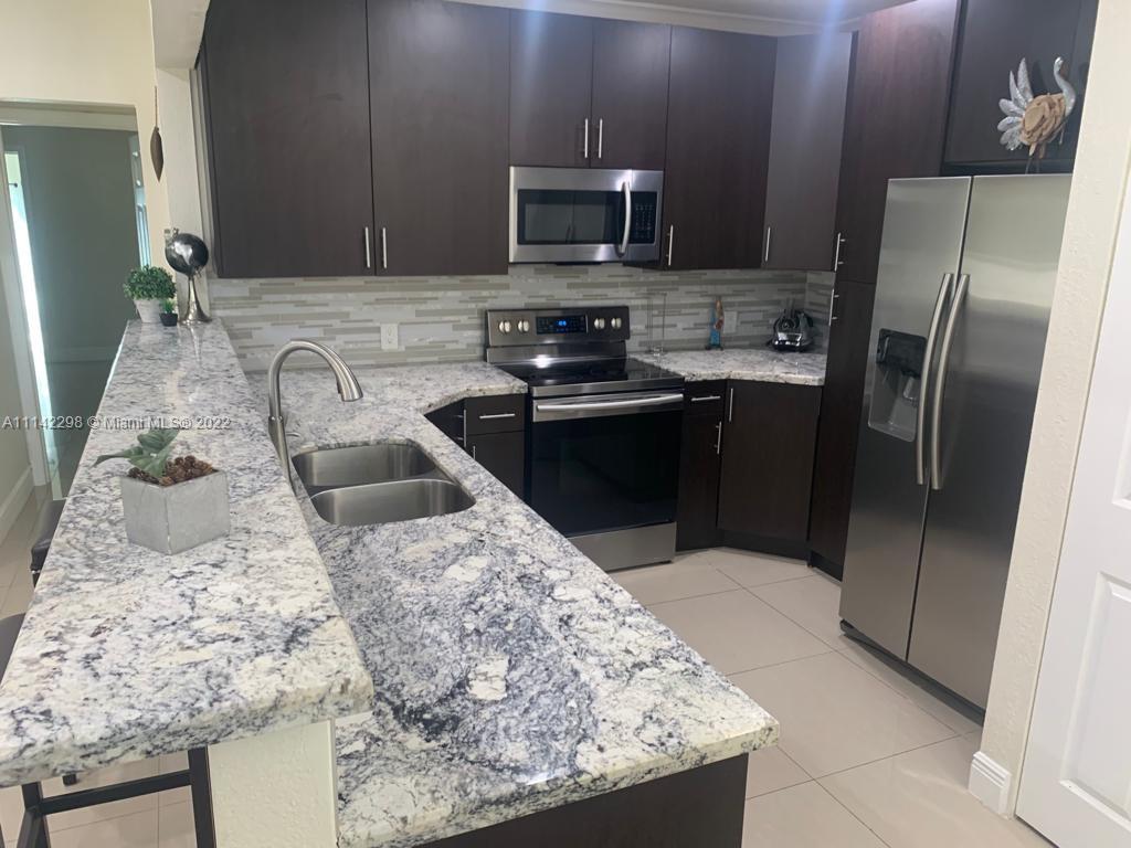 FULFORD BY THE SEA SEC J - Residential Lease