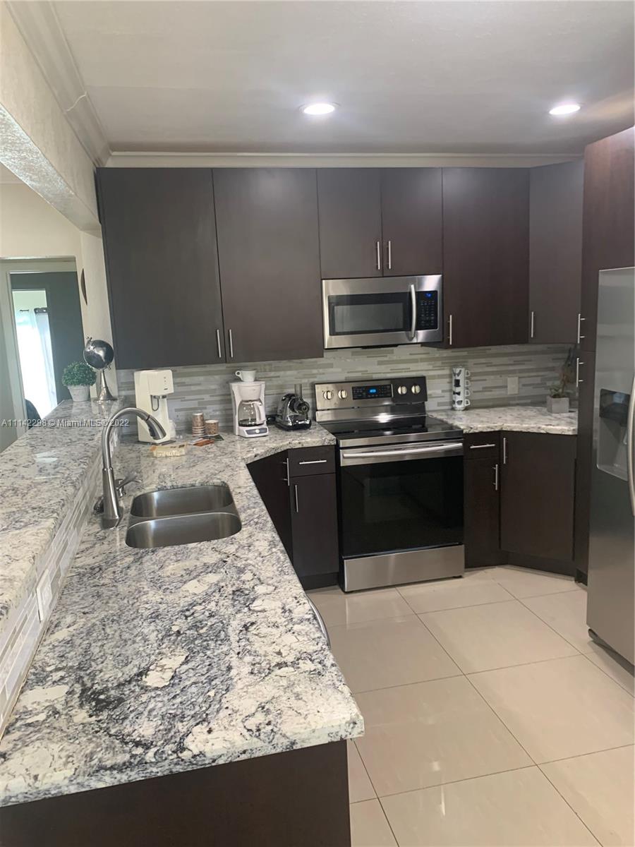 FULFORD BY THE SEA SEC J - Residential Lease