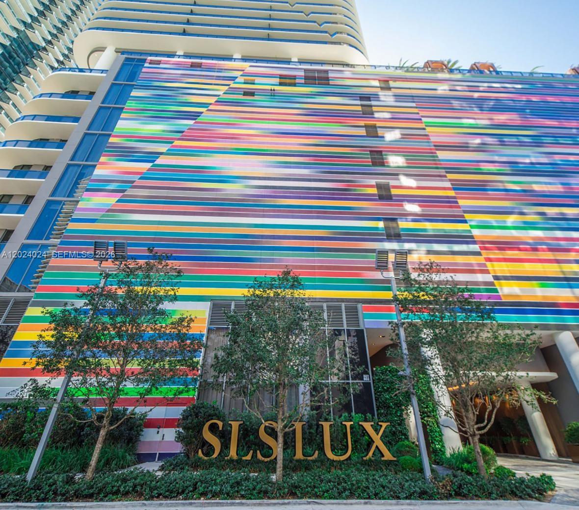 801 SMA RESIDENCES CONDO - Residential