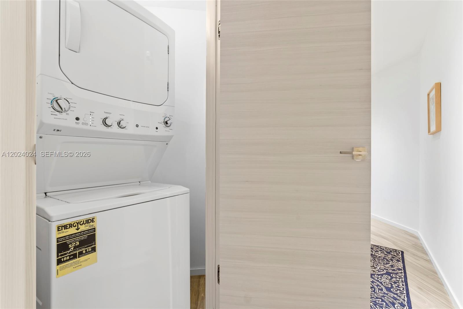 801 SMA RESIDENCES CONDO - Residential