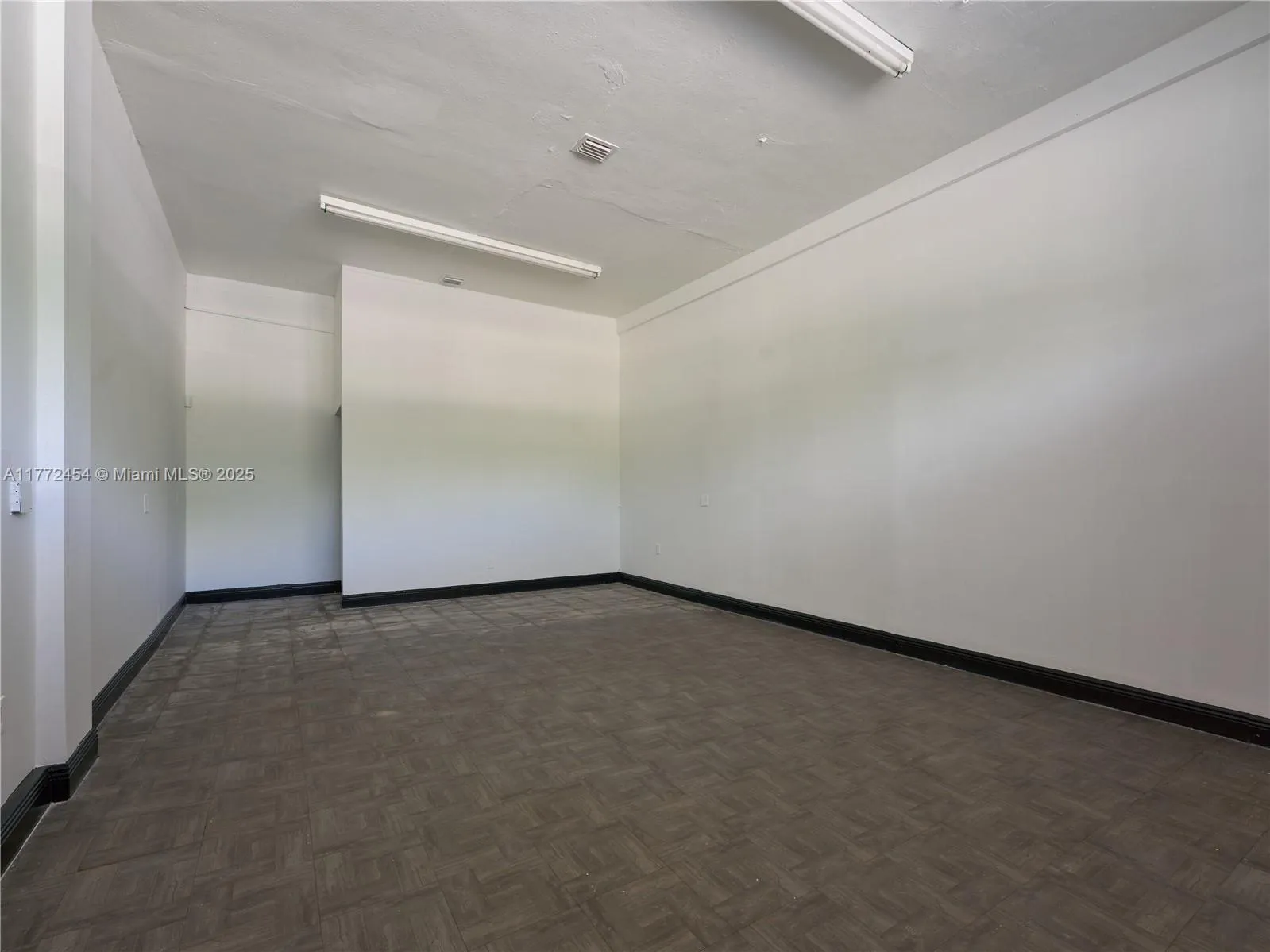 Miami, Florida 33150, United States, ,Residential,Active,97976