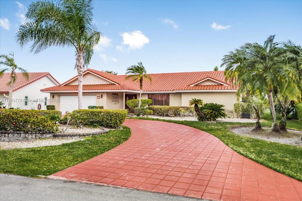 7920 NW 85th Ave