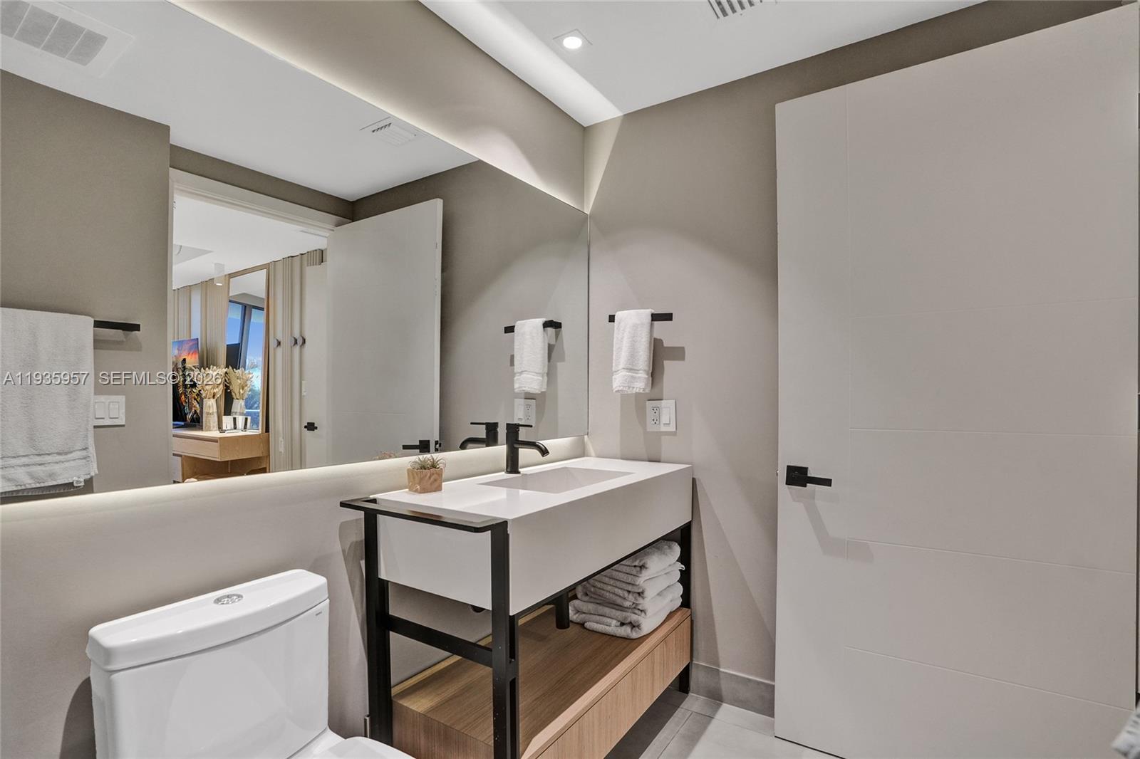 BRICKELL TEN CONDO - Residential