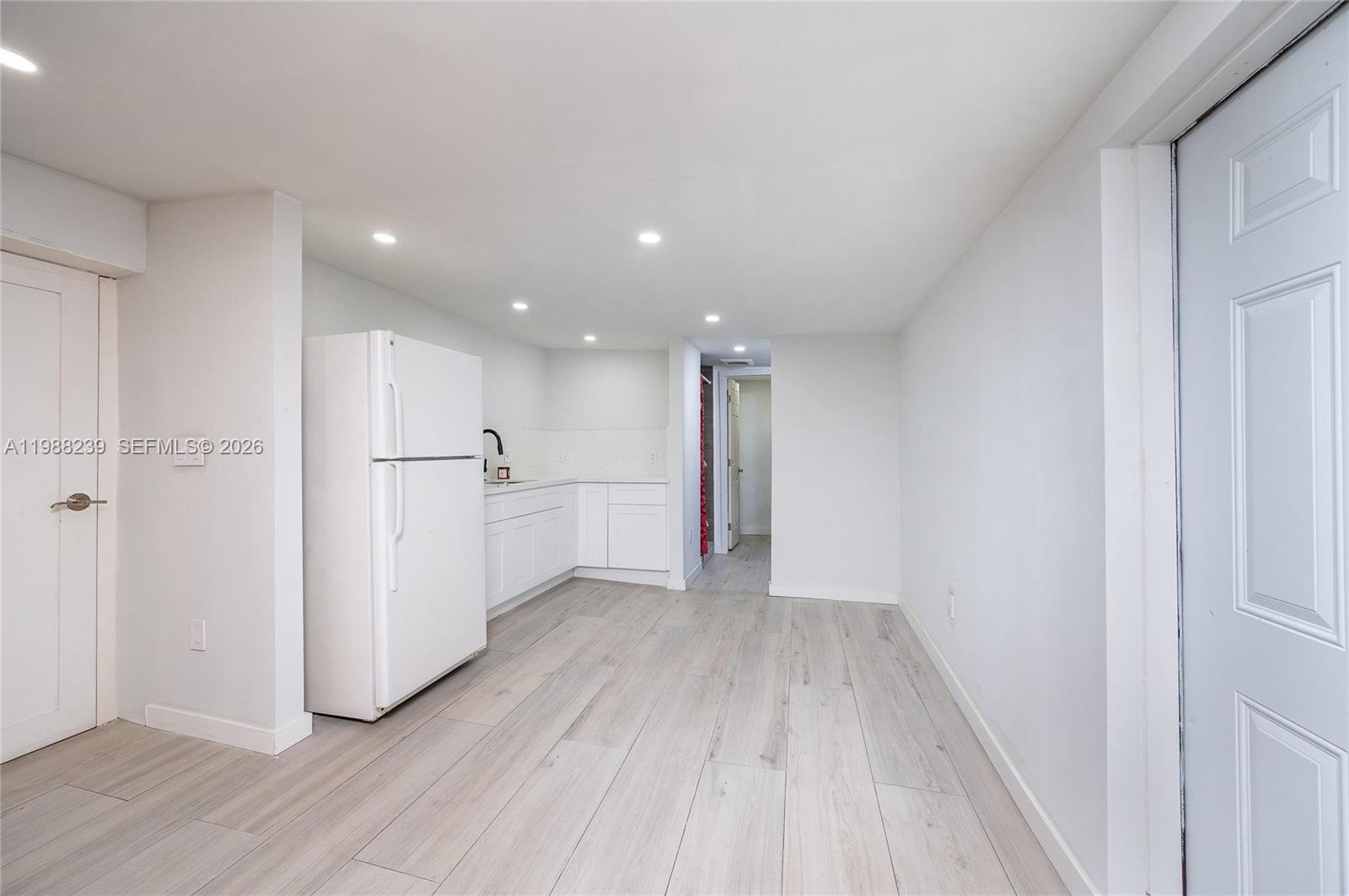 FAIRWAY ESTATES SEC 7 - Residential Lease