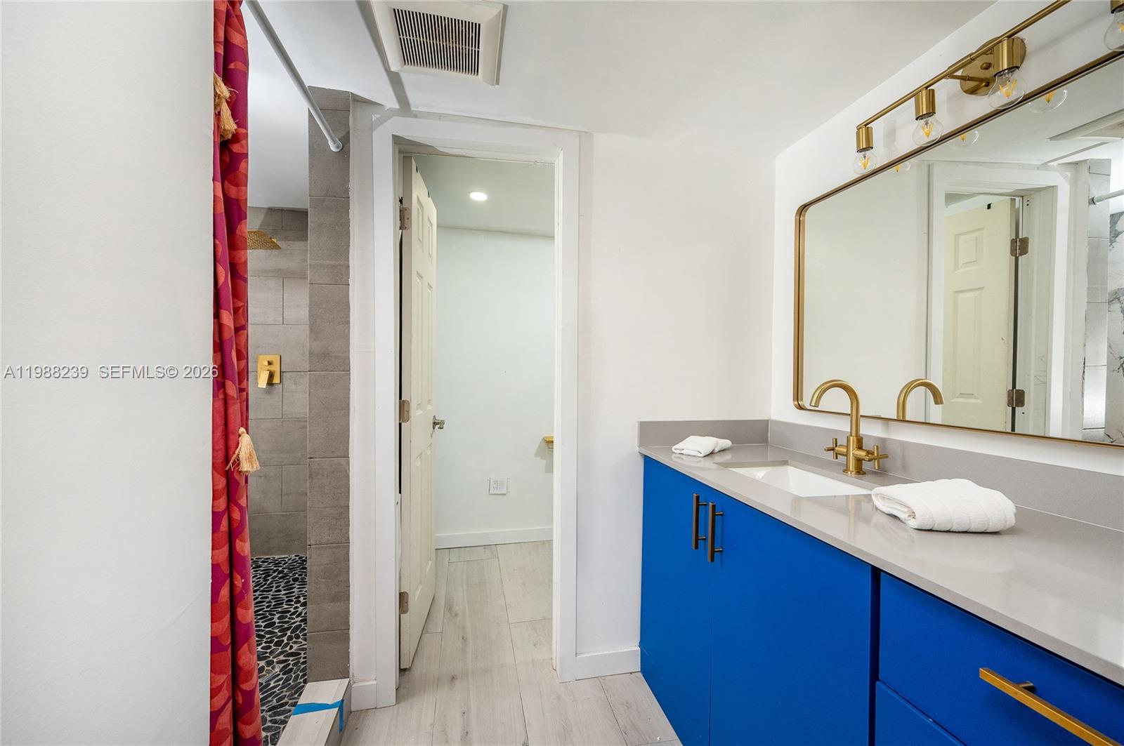 FAIRWAY ESTATES SEC 7 - Residential Lease