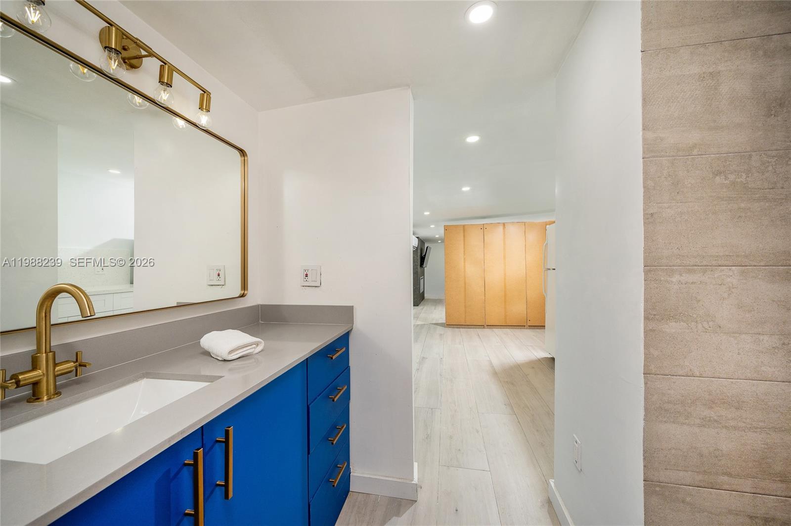 FAIRWAY ESTATES SEC 7 - Residential Lease