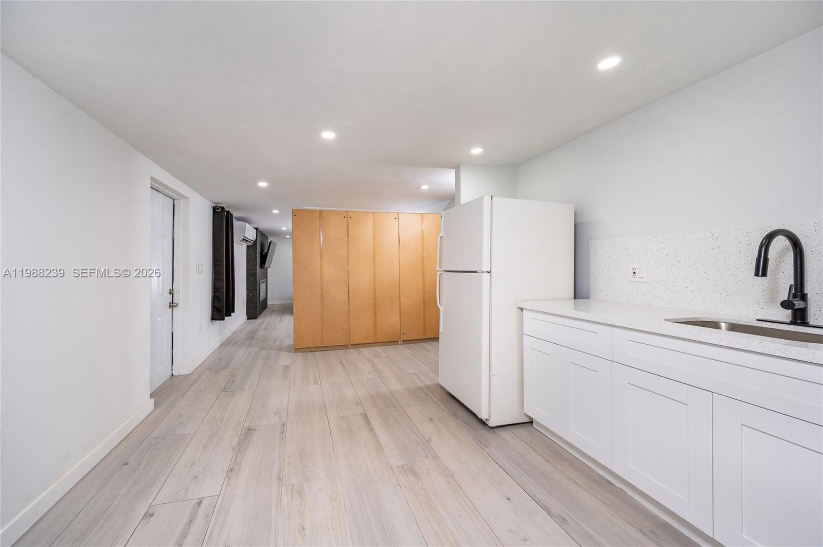 FAIRWAY ESTATES SEC 7 - Residential Lease