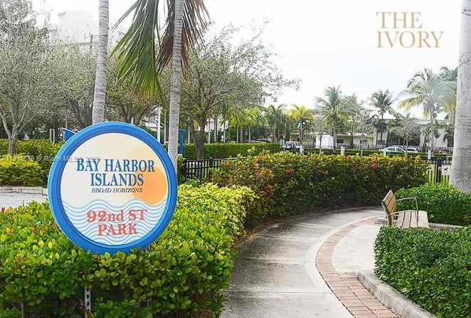 9261 E Bay Harbor Dr 402