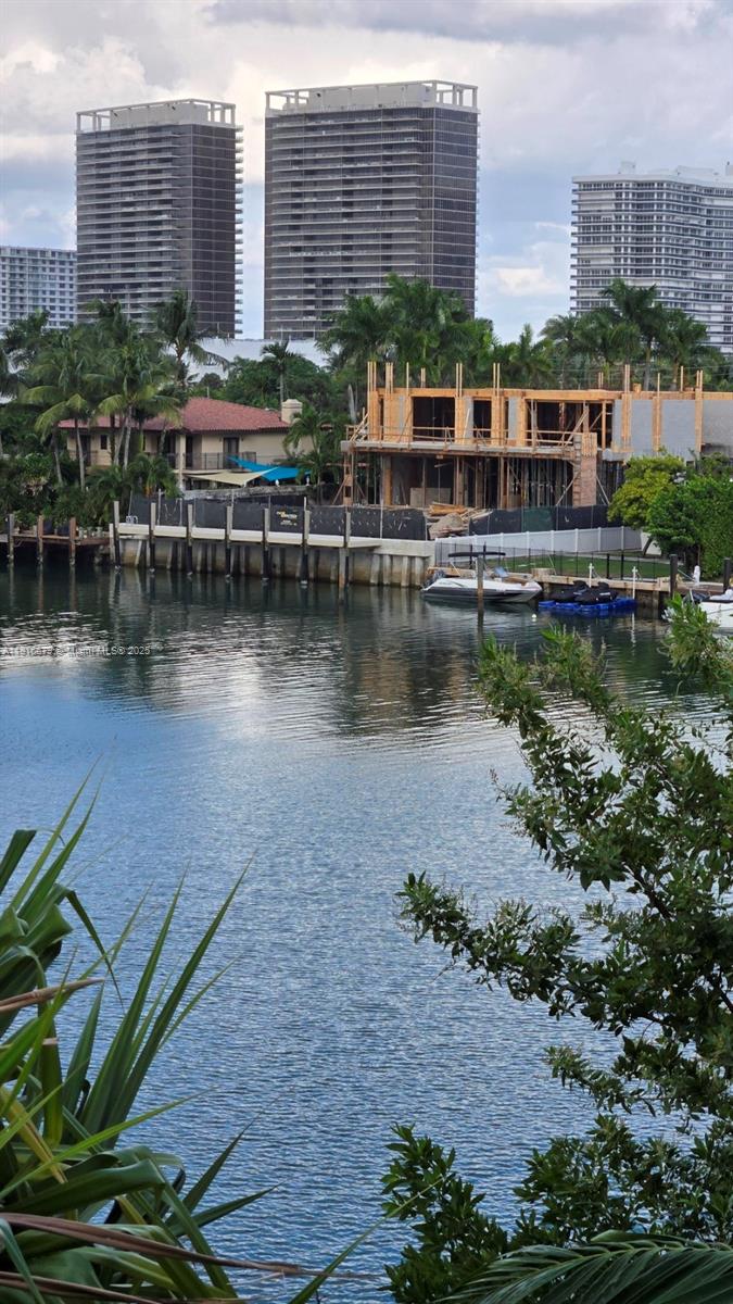 THE IVORY RESIDENCE CONDO - Residential Lease