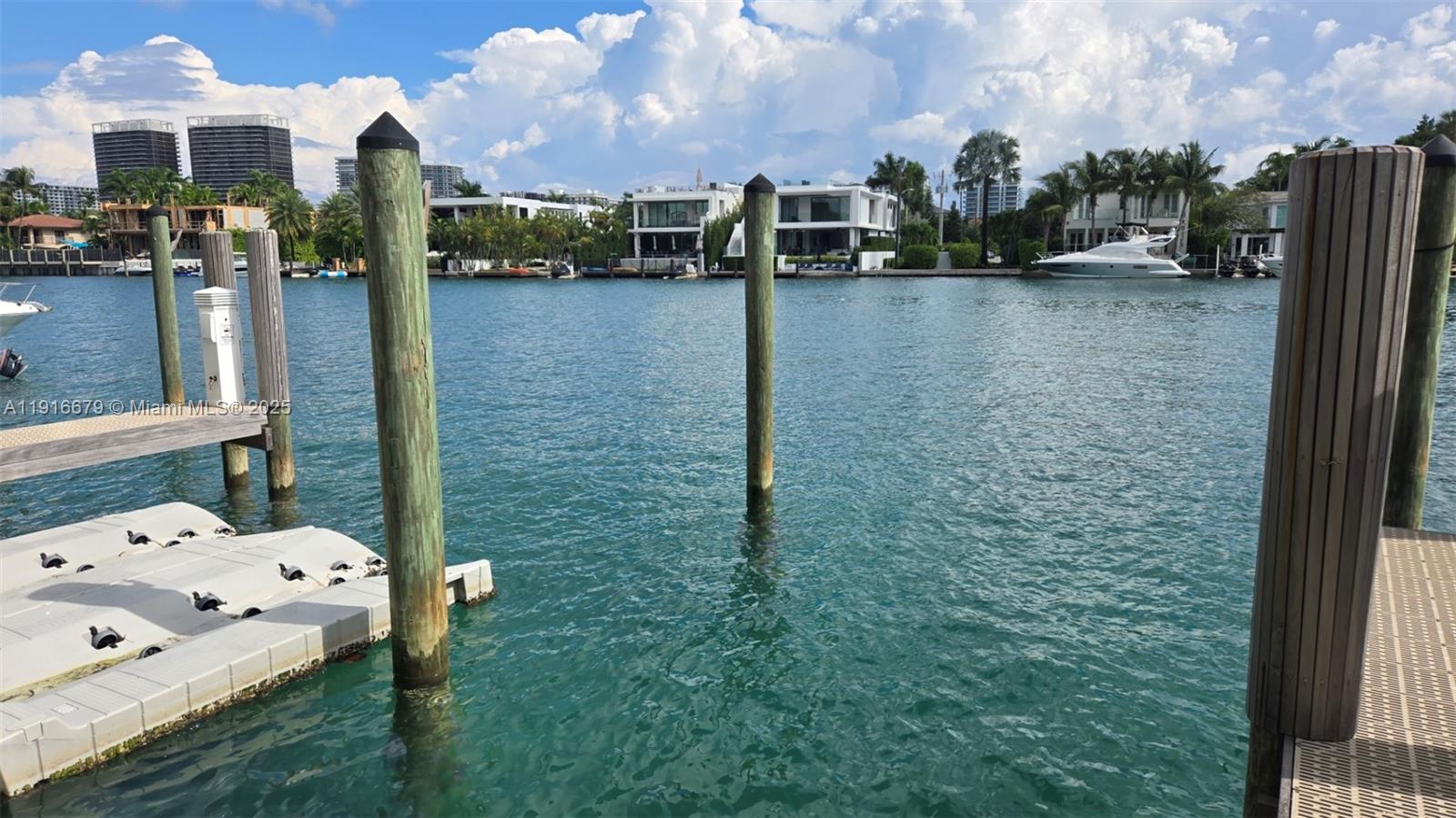 THE IVORY RESIDENCE CONDO - Residential Lease