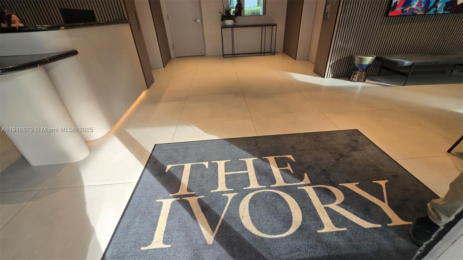 THE IVORY RESIDENCE CONDO - Residential Lease