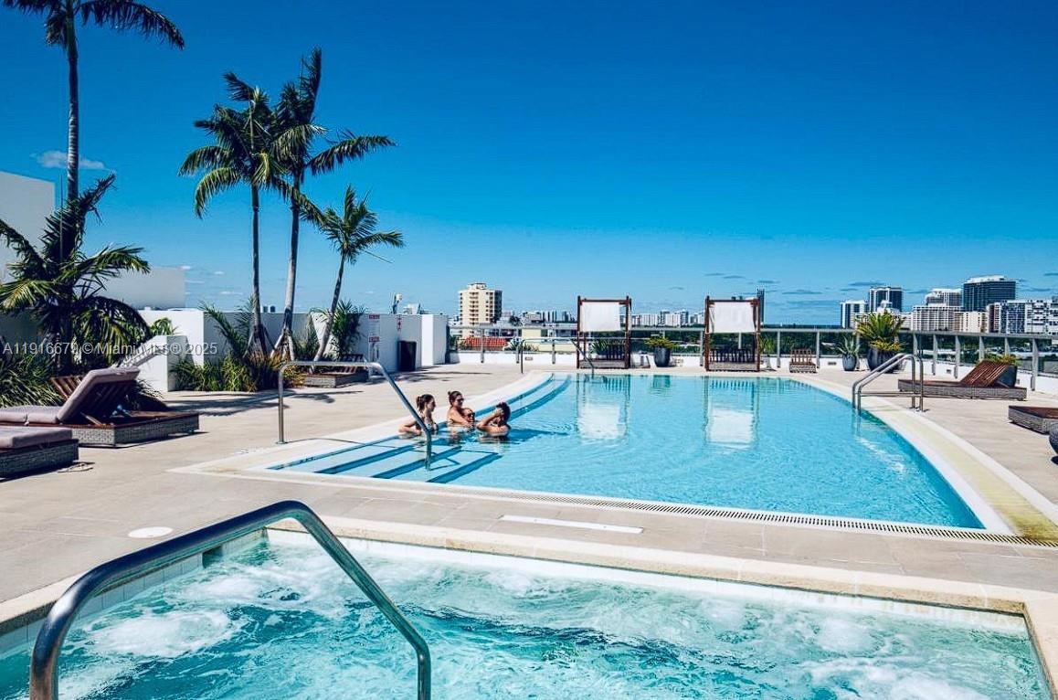 THE IVORY RESIDENCE CONDO - Residential Lease