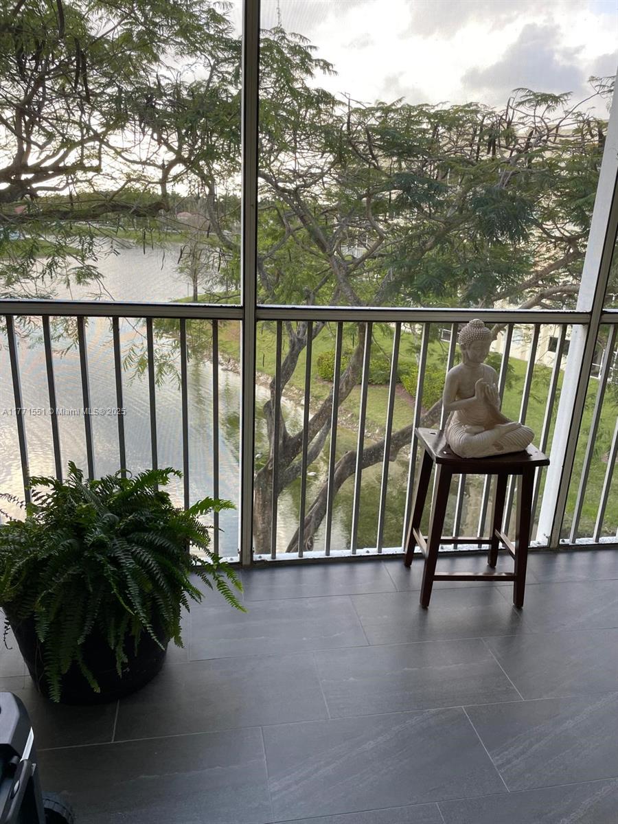 CAPTIVA CONDO B - Residential