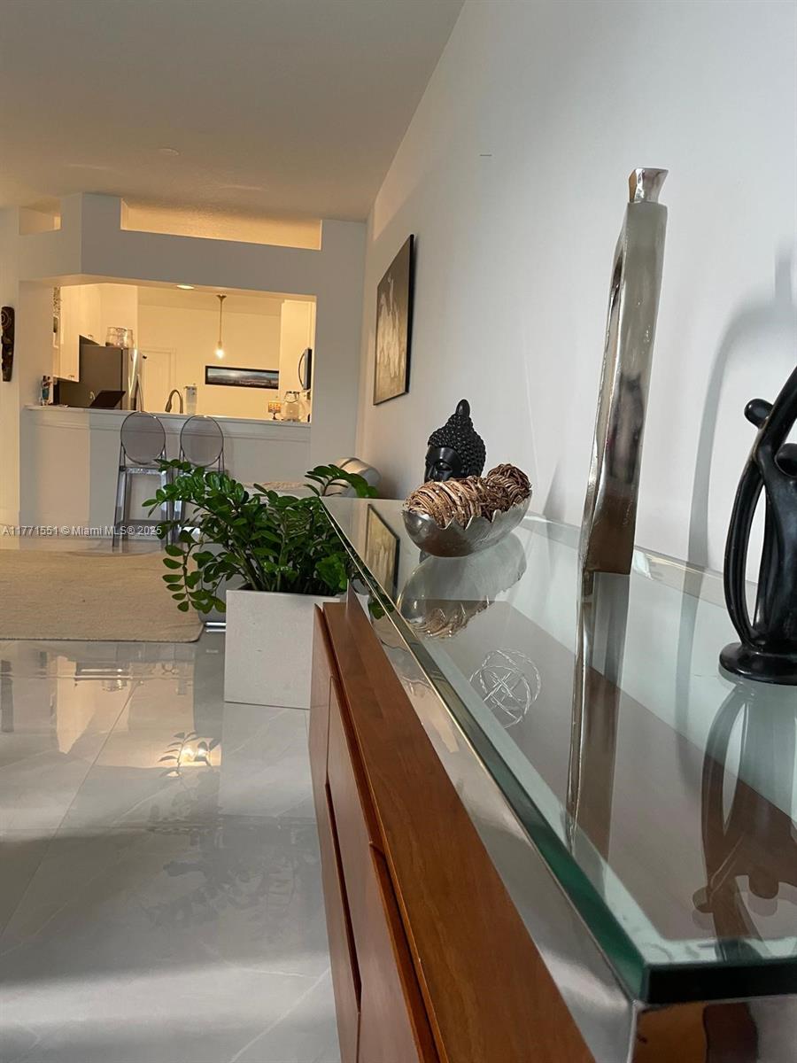 CAPTIVA CONDO B - Residential