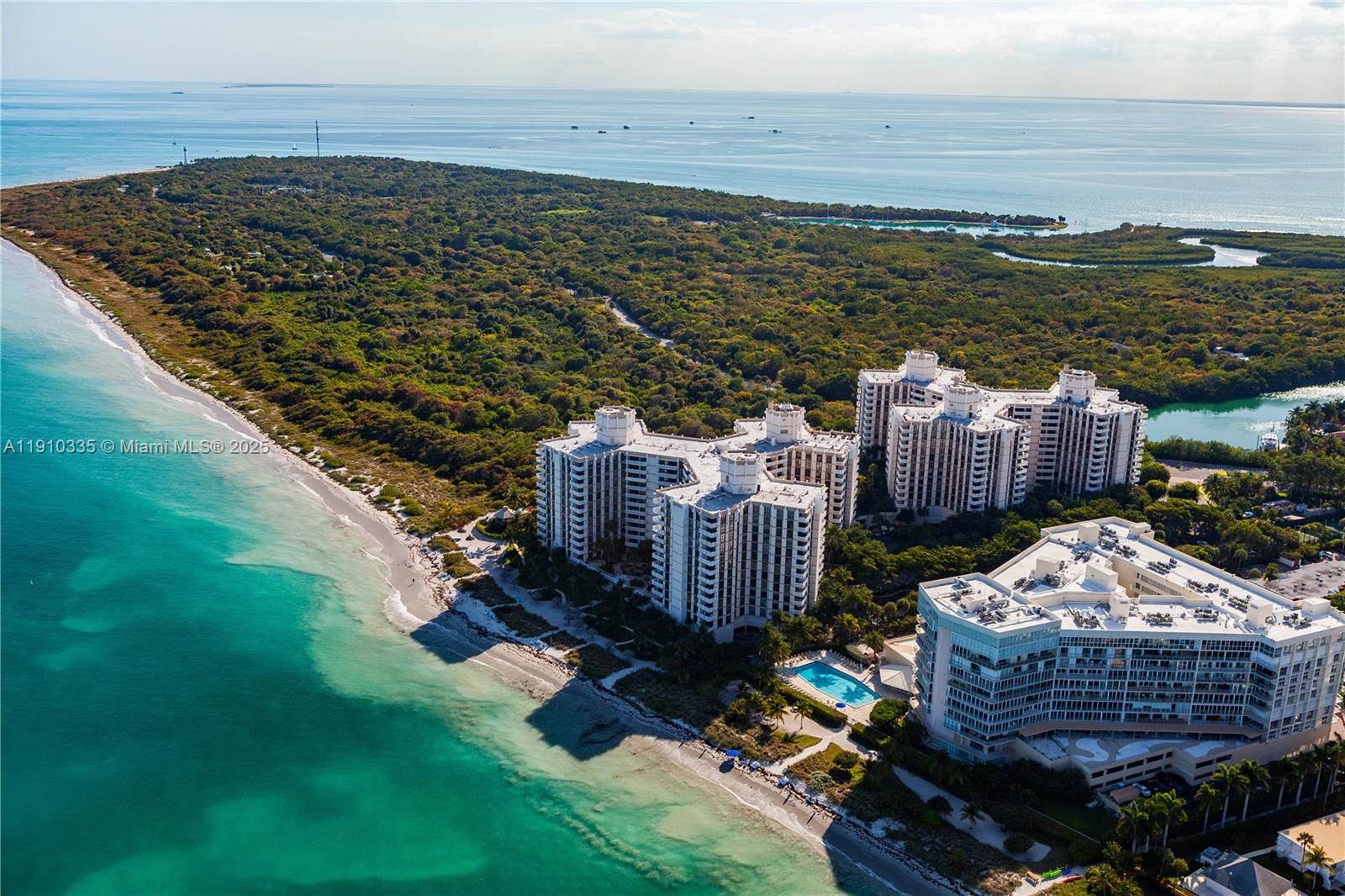 TOWERS OF KEY BISCAYNE CO - Residential
