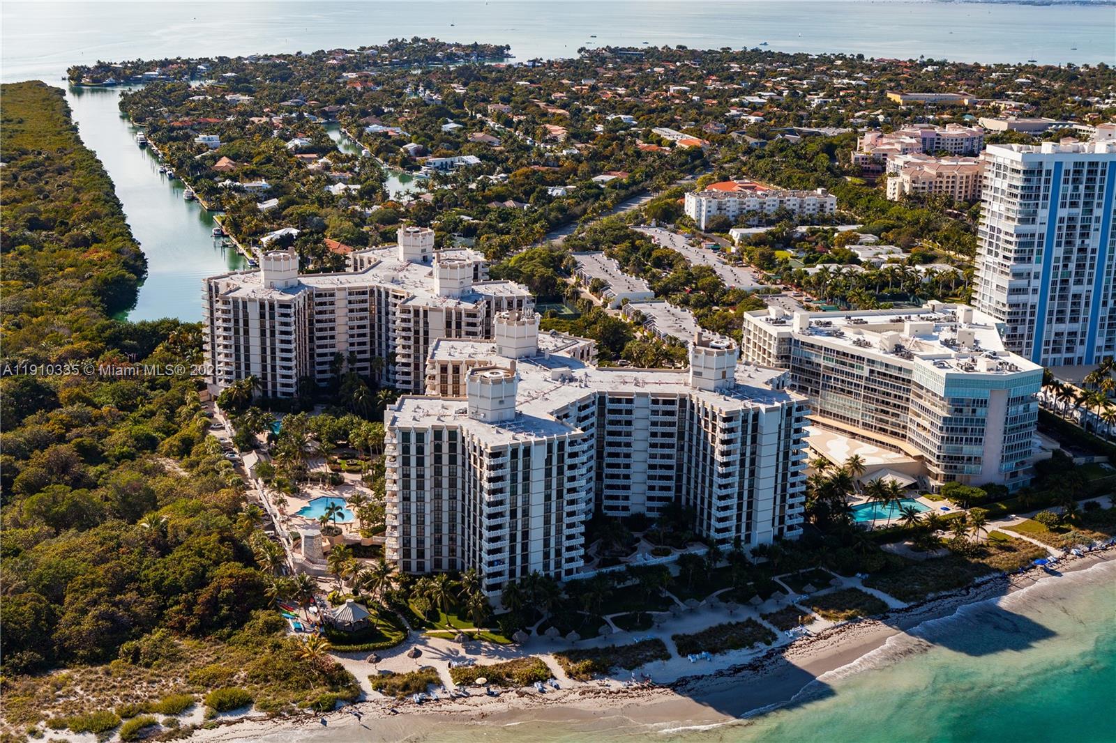 TOWERS OF KEY BISCAYNE CO - Residential