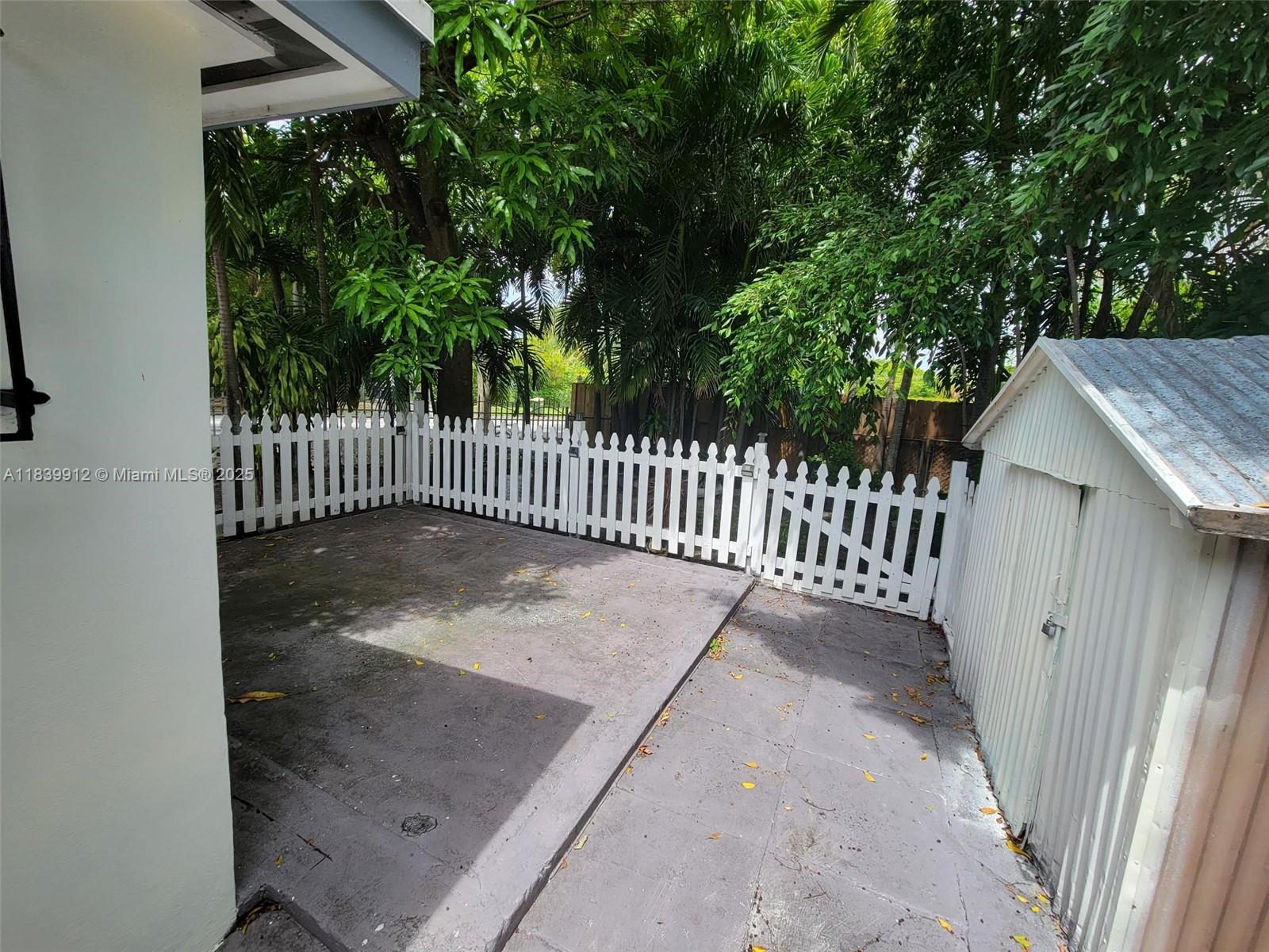 NICHOLS HEIGHTS ADDN - Residential