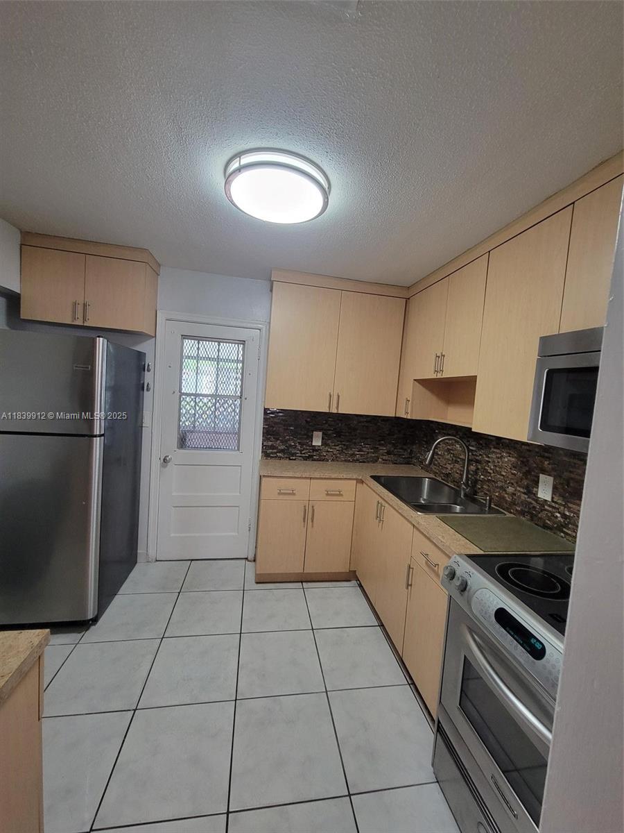 NICHOLS HEIGHTS ADDN - Residential