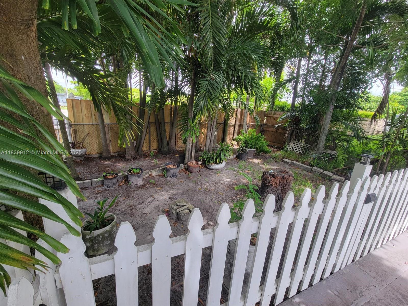 NICHOLS HEIGHTS ADDN - Residential