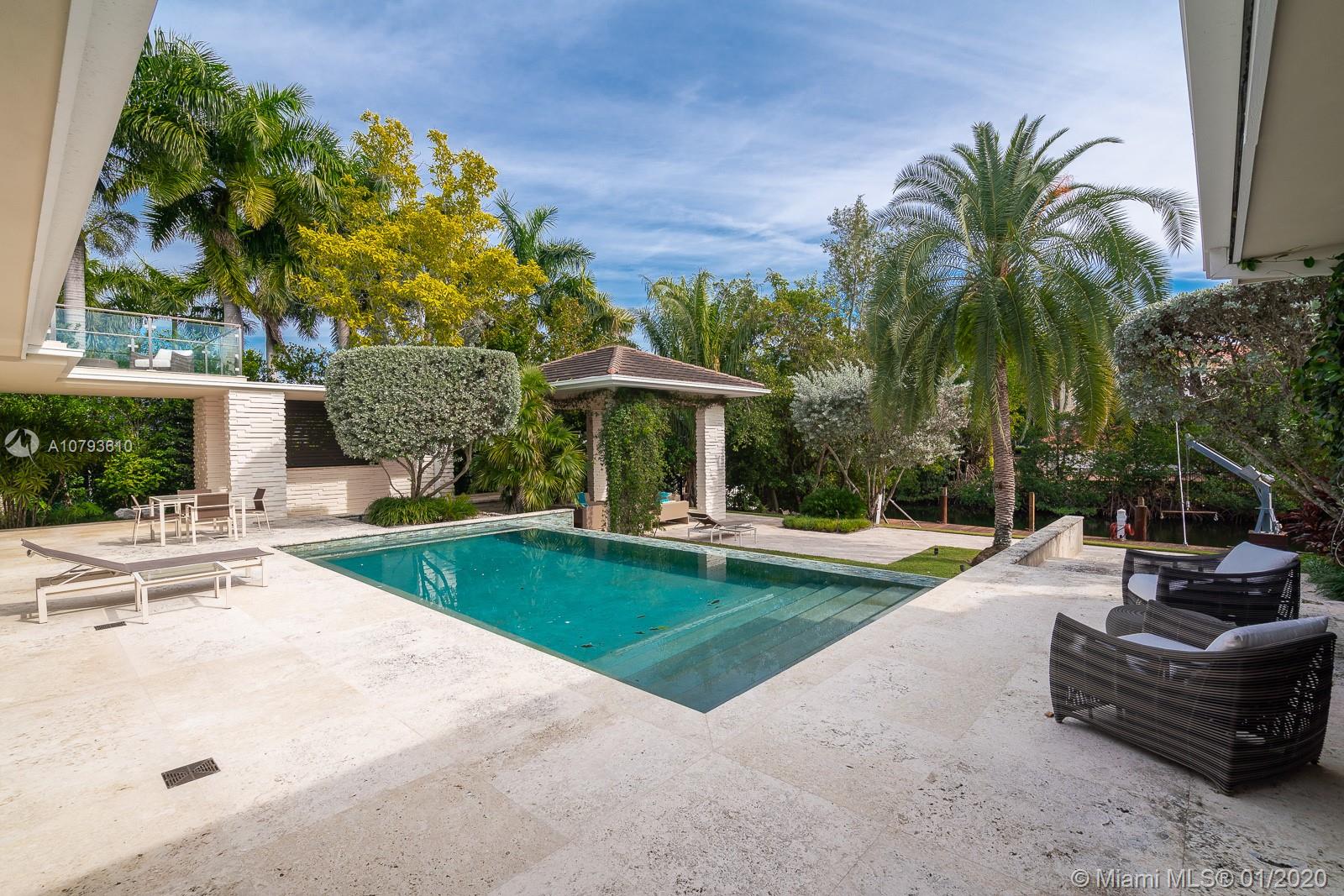 COCOPLUM SEC 1 - Residential