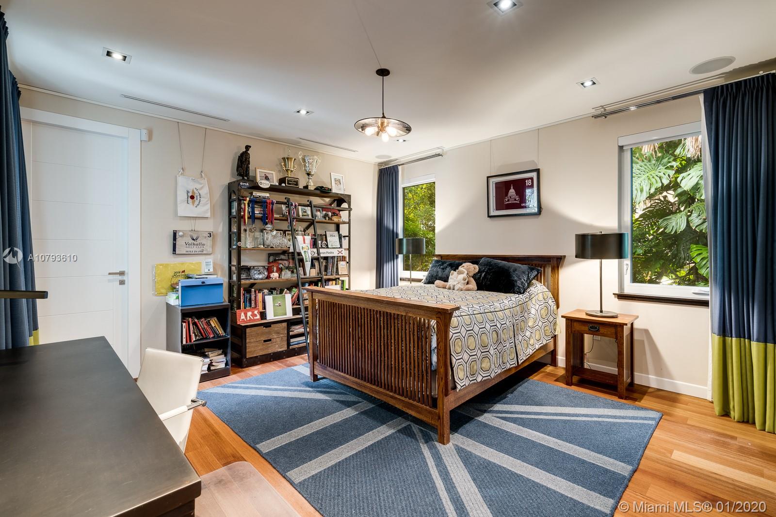 COCOPLUM SEC 1 - Residential