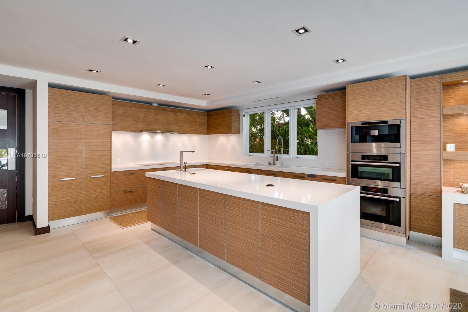 COCOPLUM SEC 1 - Residential