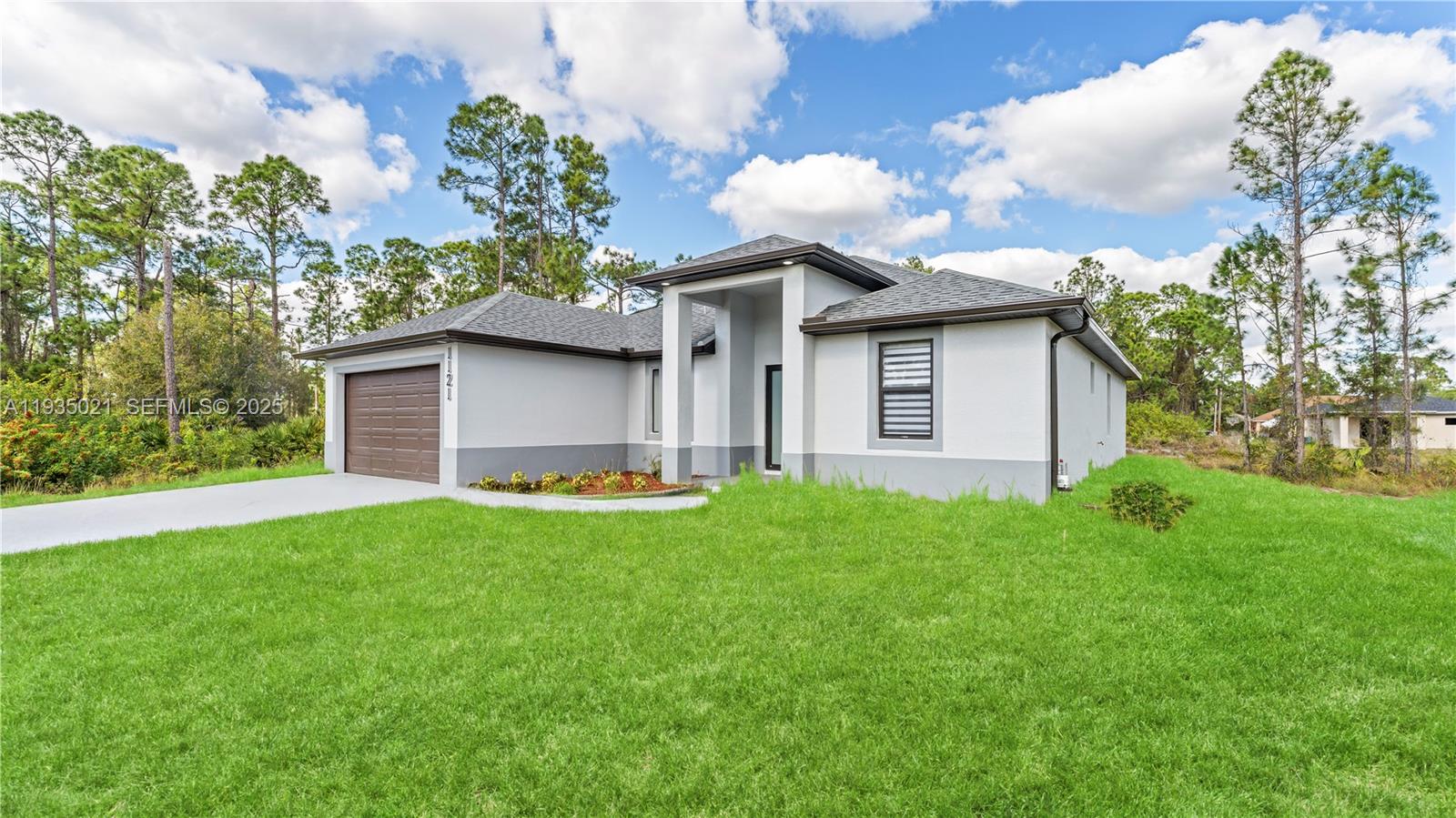 LEHIGH ACRES - Residential