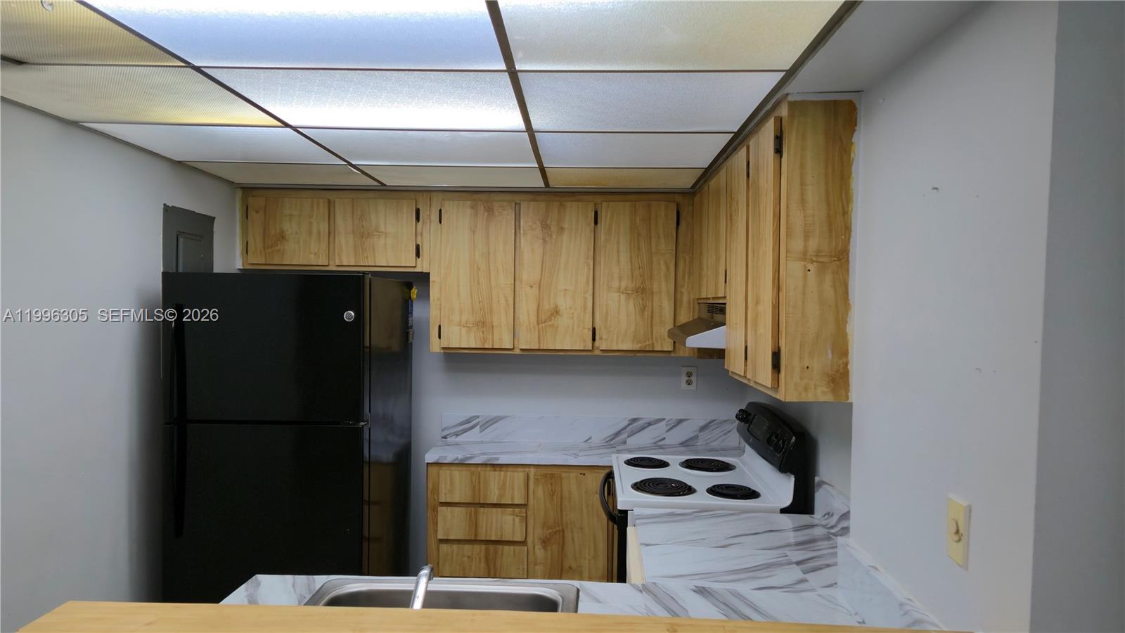 OLYMPIAN GDN CONDO - Residential Lease