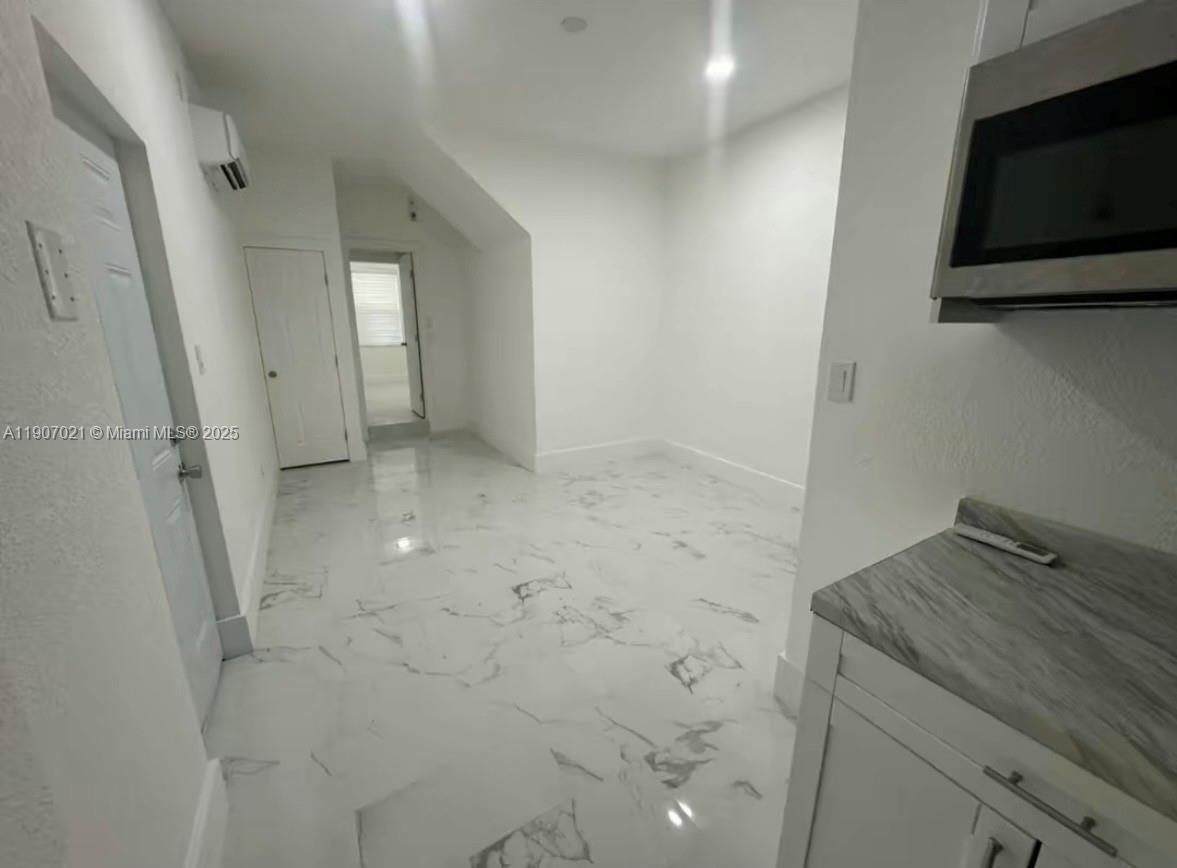 EVERGREEN GARDEN ESTATES - Residential Lease