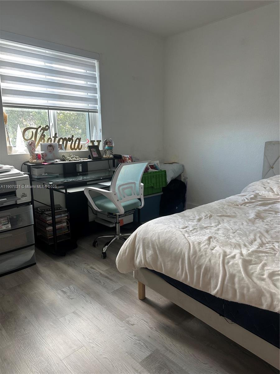 EVERGREEN GARDEN ESTATES - Residential Lease