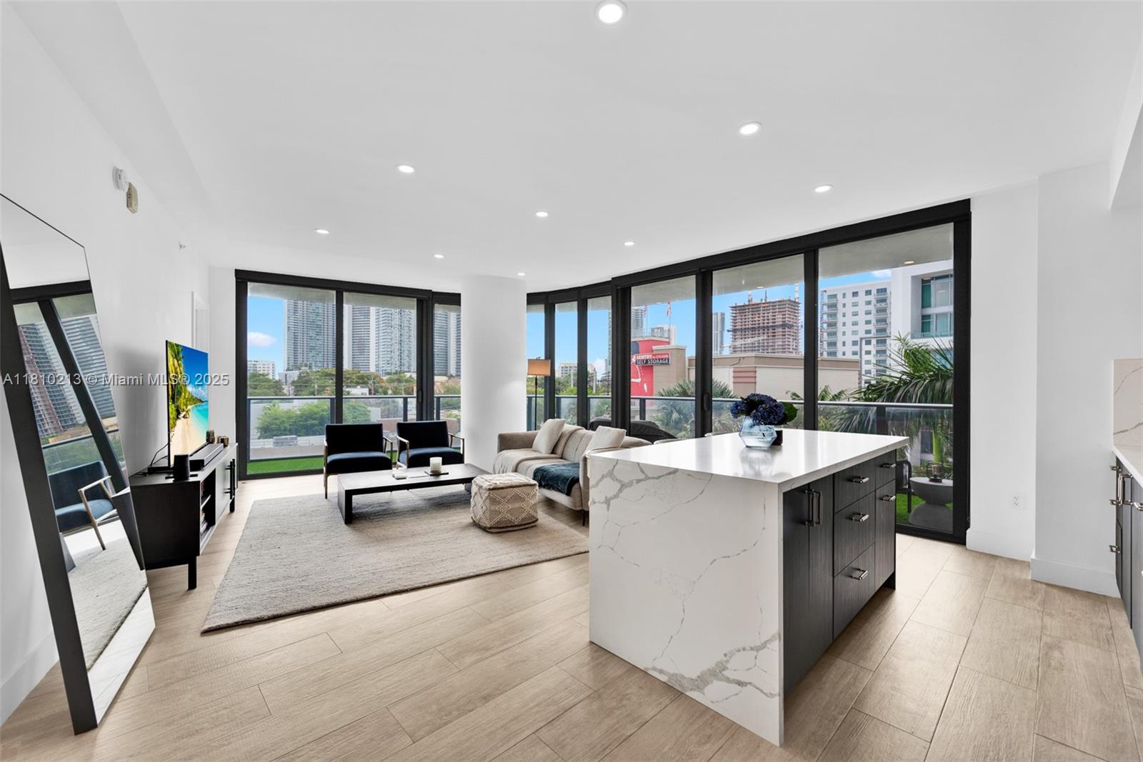 3401 MIDTOWN CONDO - Residential Lease