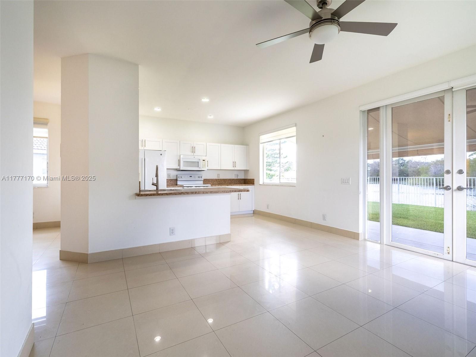 search properties 4 4242 Magnolia Ridge Dr