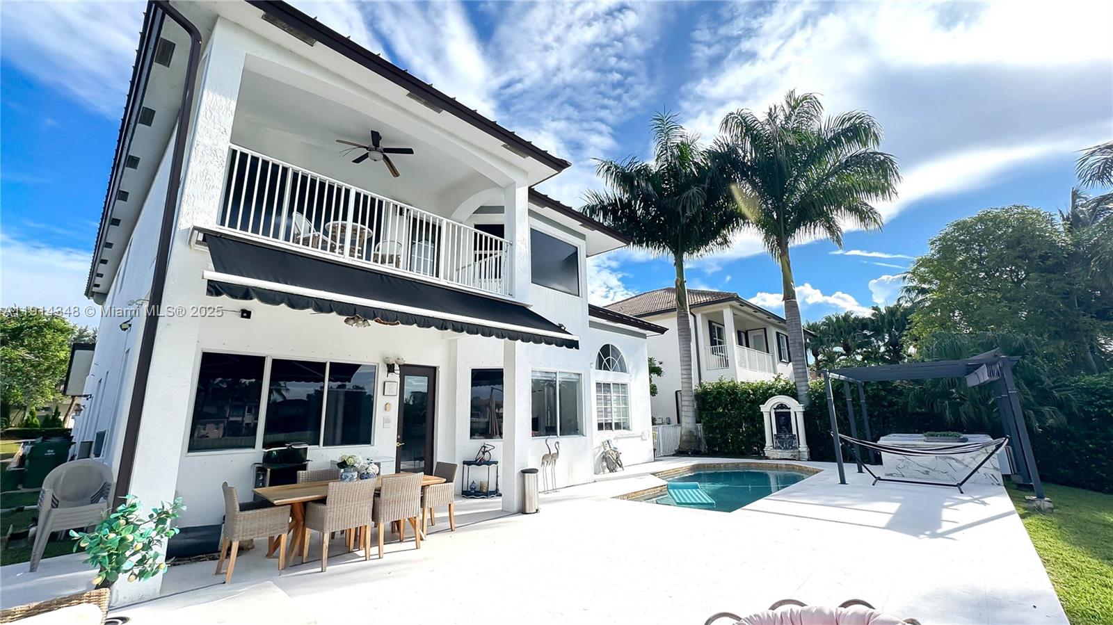 SUNSET LAKES PLAT ONE - Residential Lease