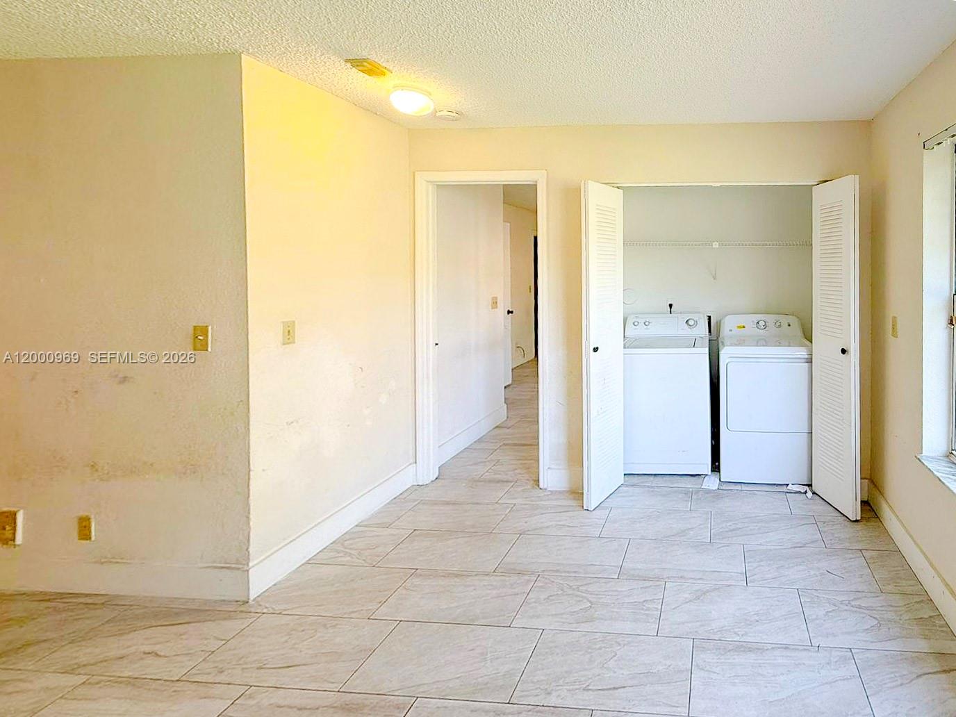 CORAL KEY CONDO - Residential