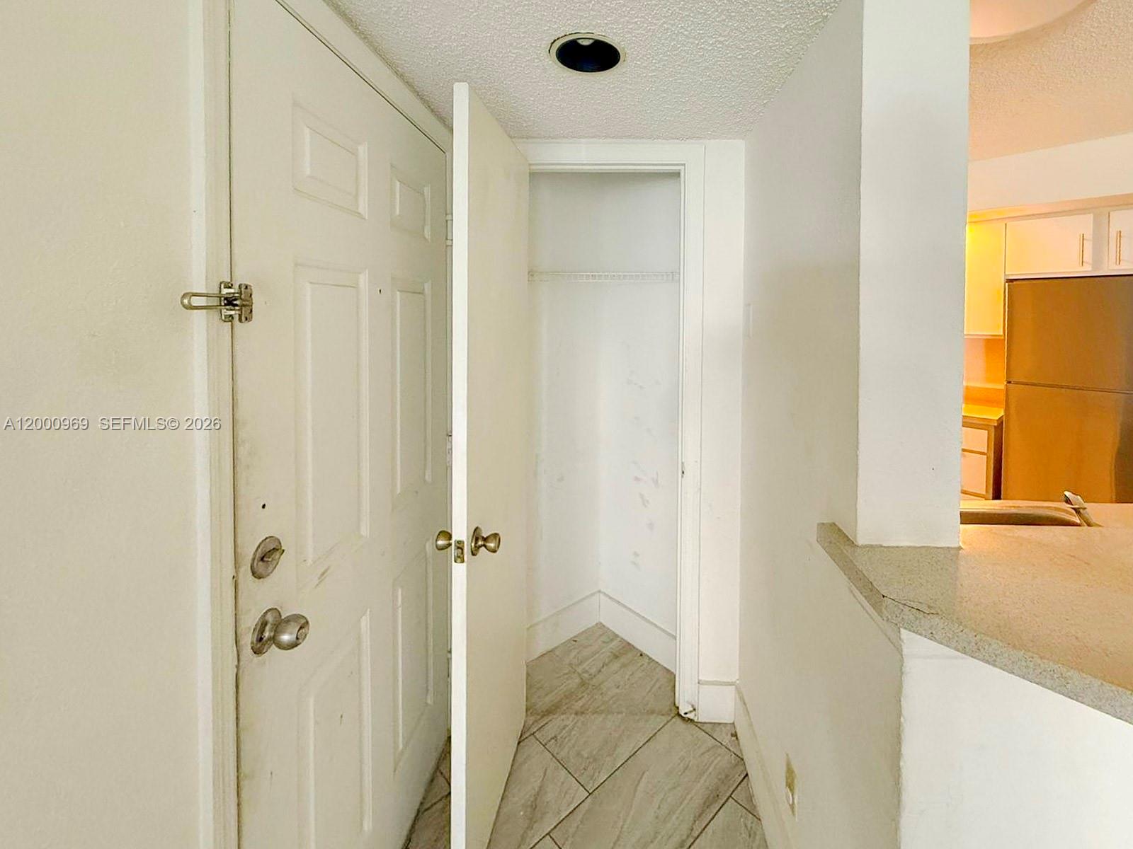 CORAL KEY CONDO - Residential