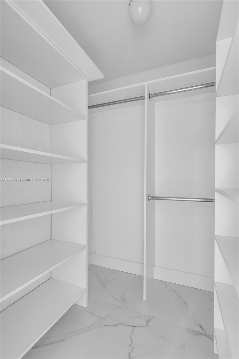 BOCA BAYOU CONDO - Residential Lease
