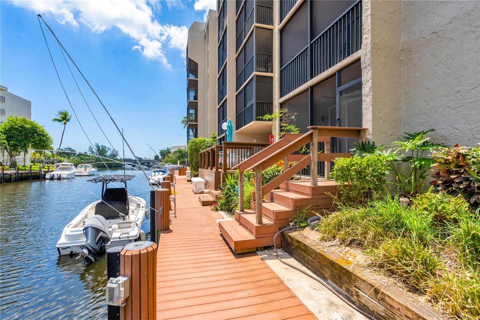 BOCA BAYOU CONDO - Residential Lease