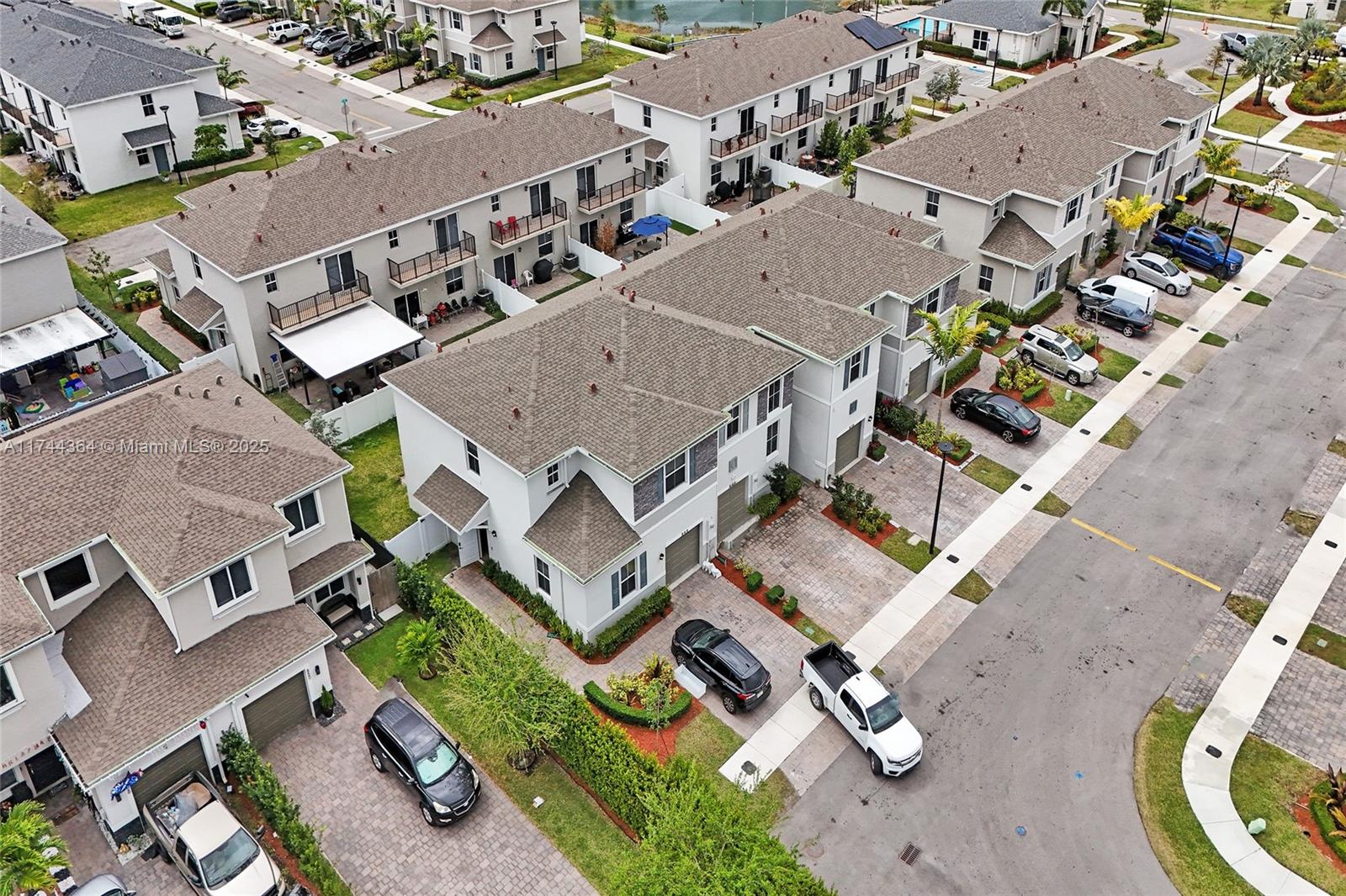 CEDAR AT KEYS GATE - Residential