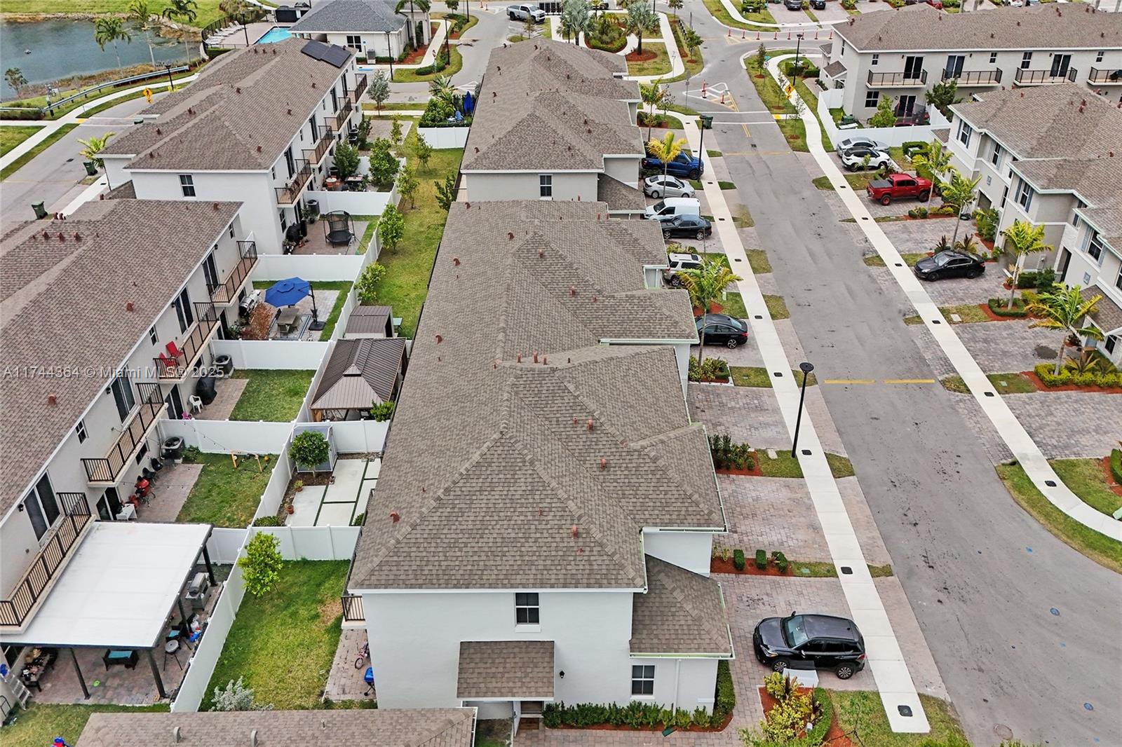 CEDAR AT KEYS GATE - Residential