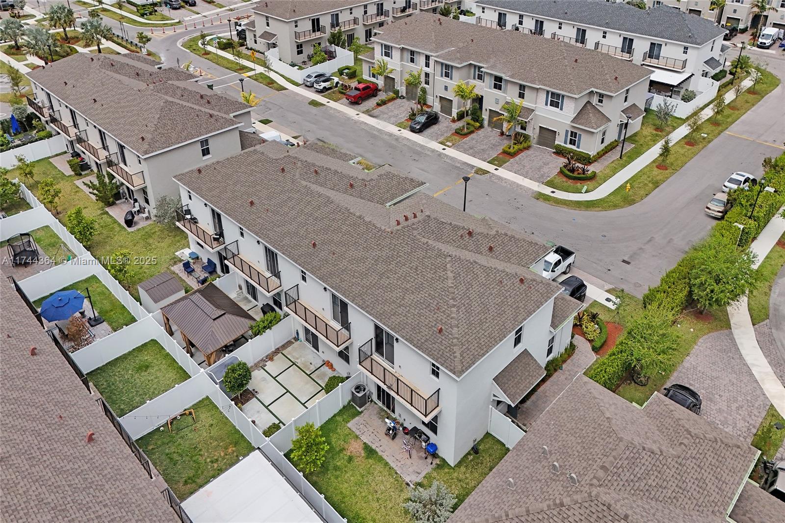 CEDAR AT KEYS GATE - Residential