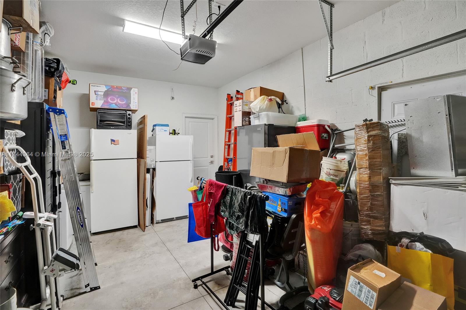 CEDAR AT KEYS GATE - Residential