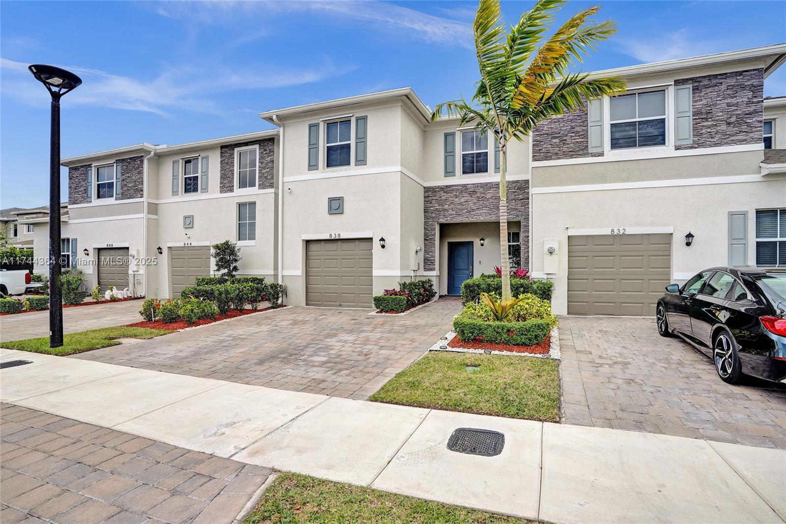 CEDAR AT KEYS GATE - Residential