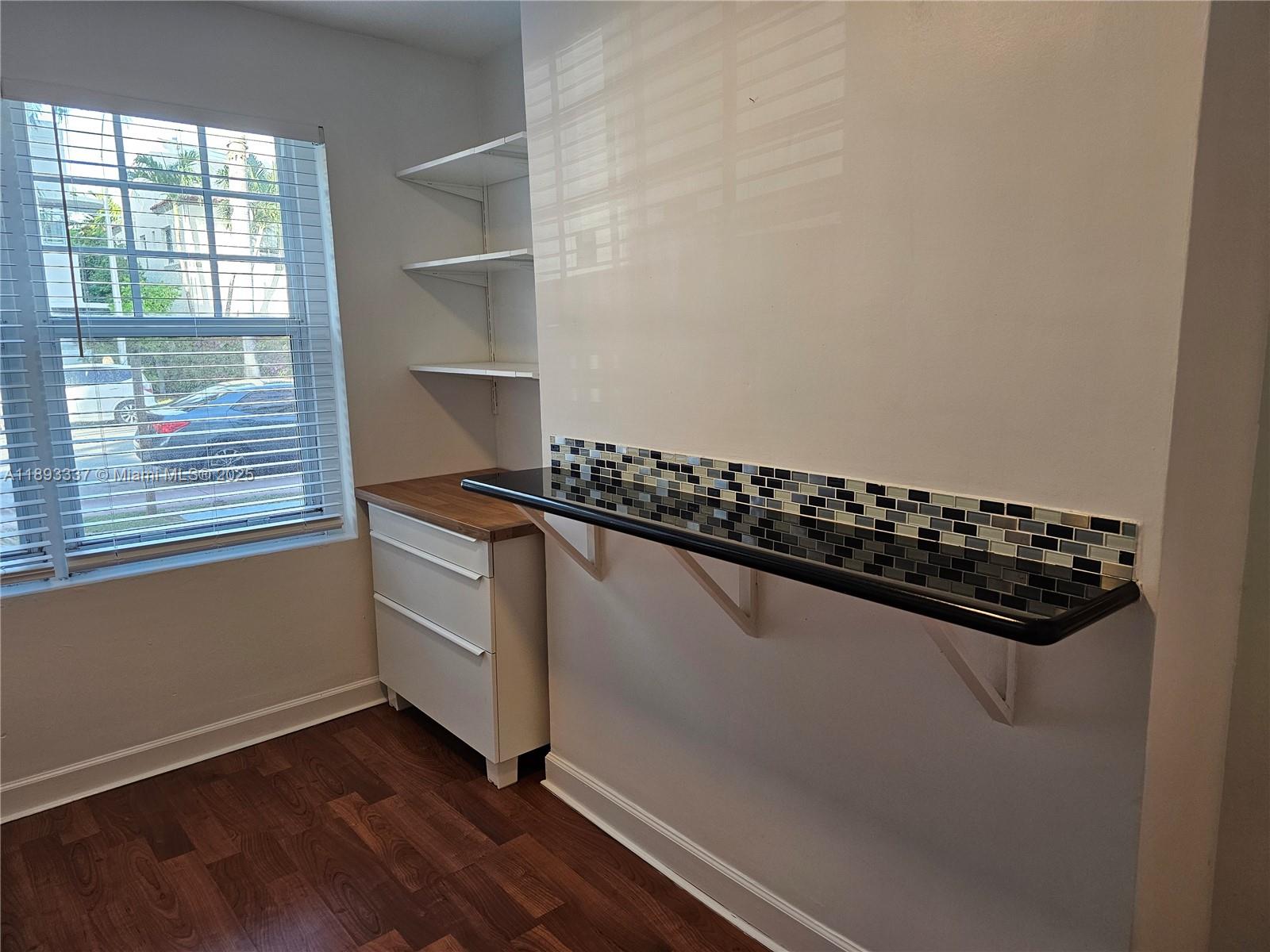LINCOLN SUB - Residential Lease