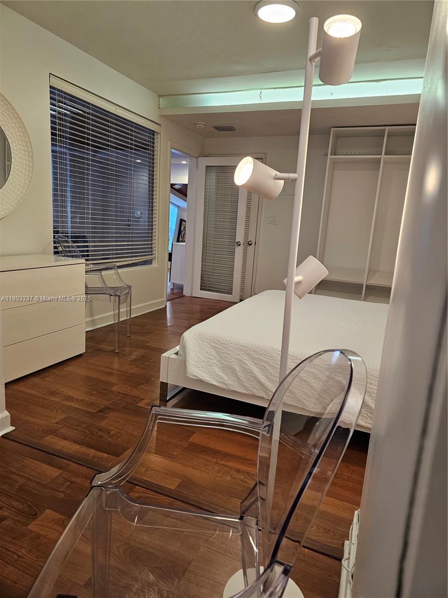 LINCOLN SUB - Residential Lease