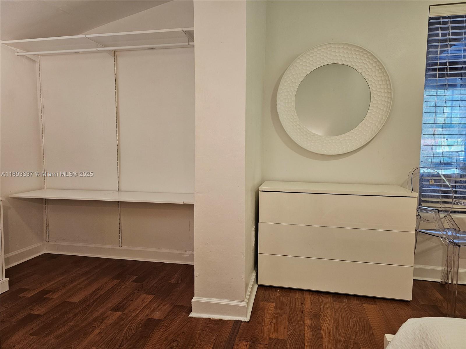 LINCOLN SUB - Residential Lease