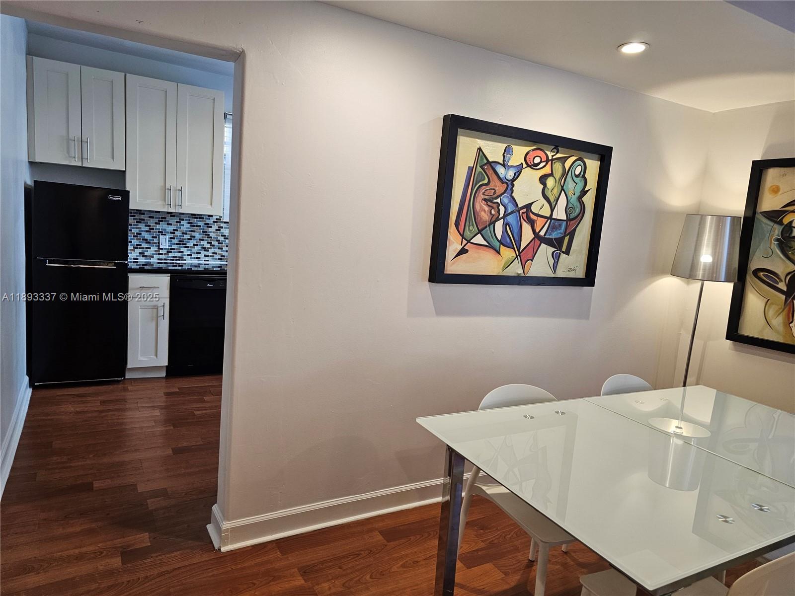 LINCOLN SUB - Residential Lease