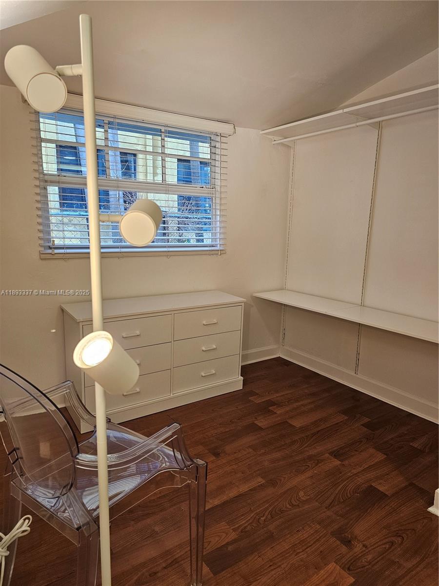 LINCOLN SUB - Residential Lease
