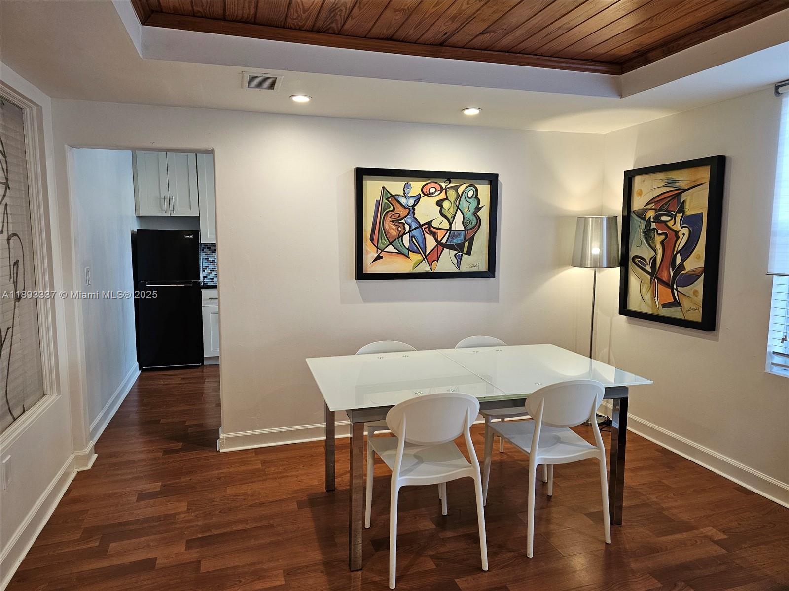 LINCOLN SUB - Residential Lease