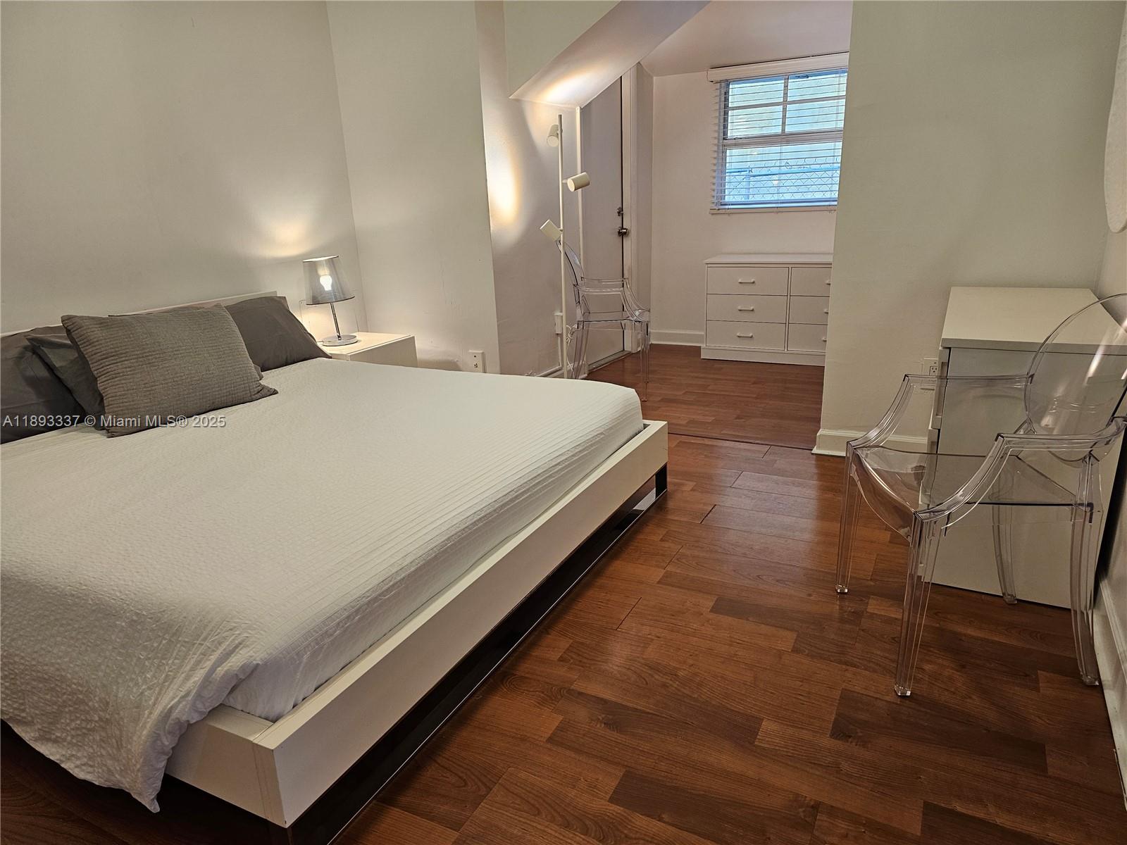 LINCOLN SUB - Residential Lease